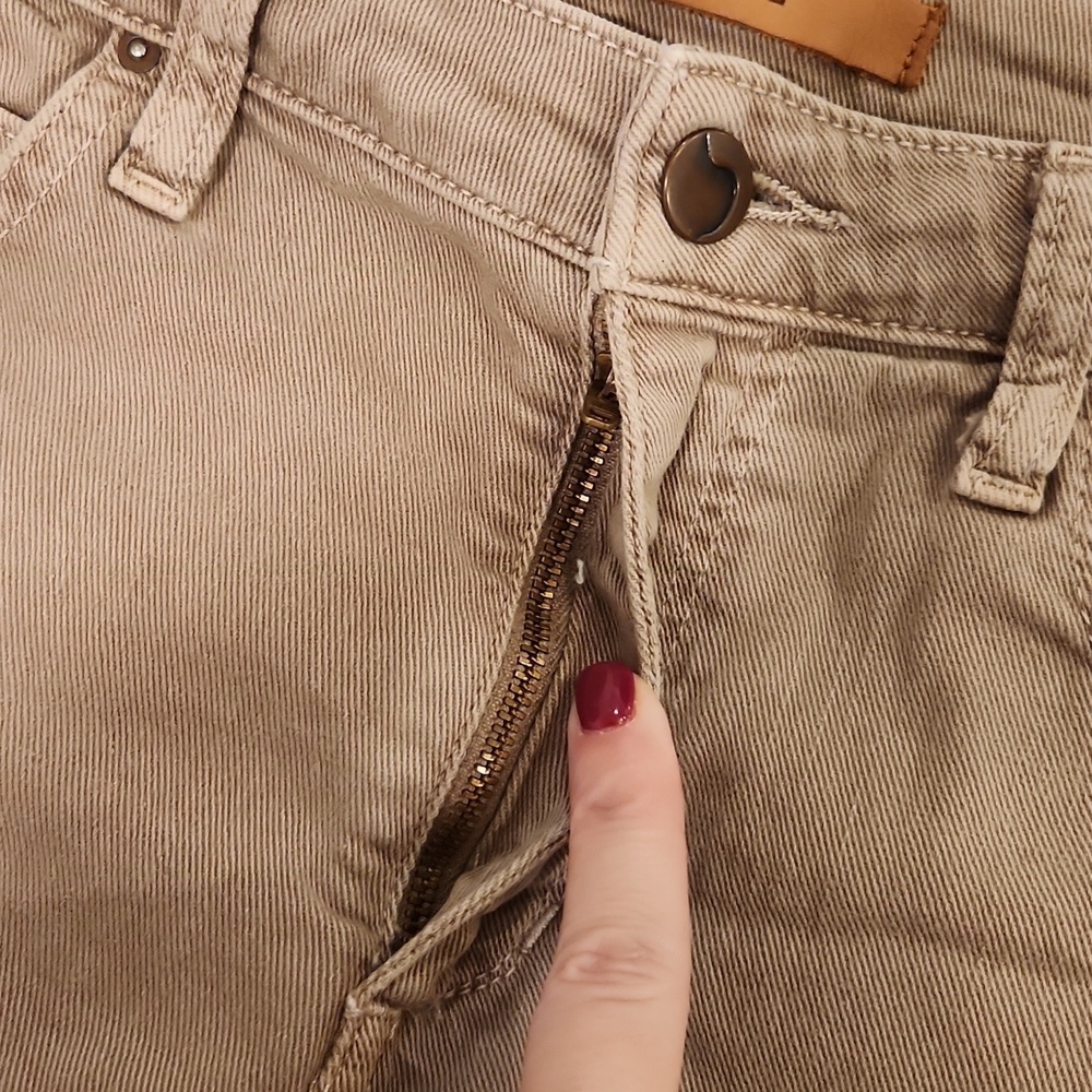 Lightweight joes jean shorts in mushroom color size 29! - Picture 7 of 9